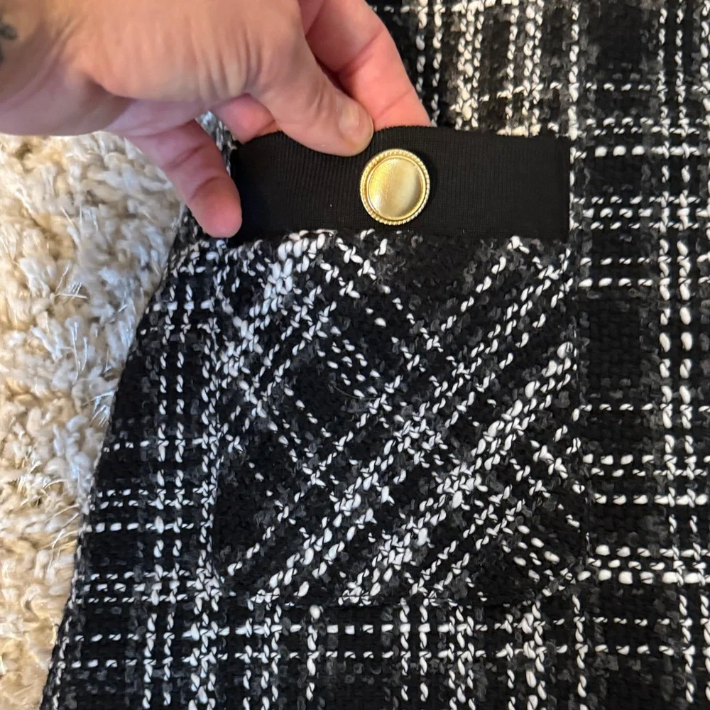 Plaid Women’s Skirt - Picture 3 of 5